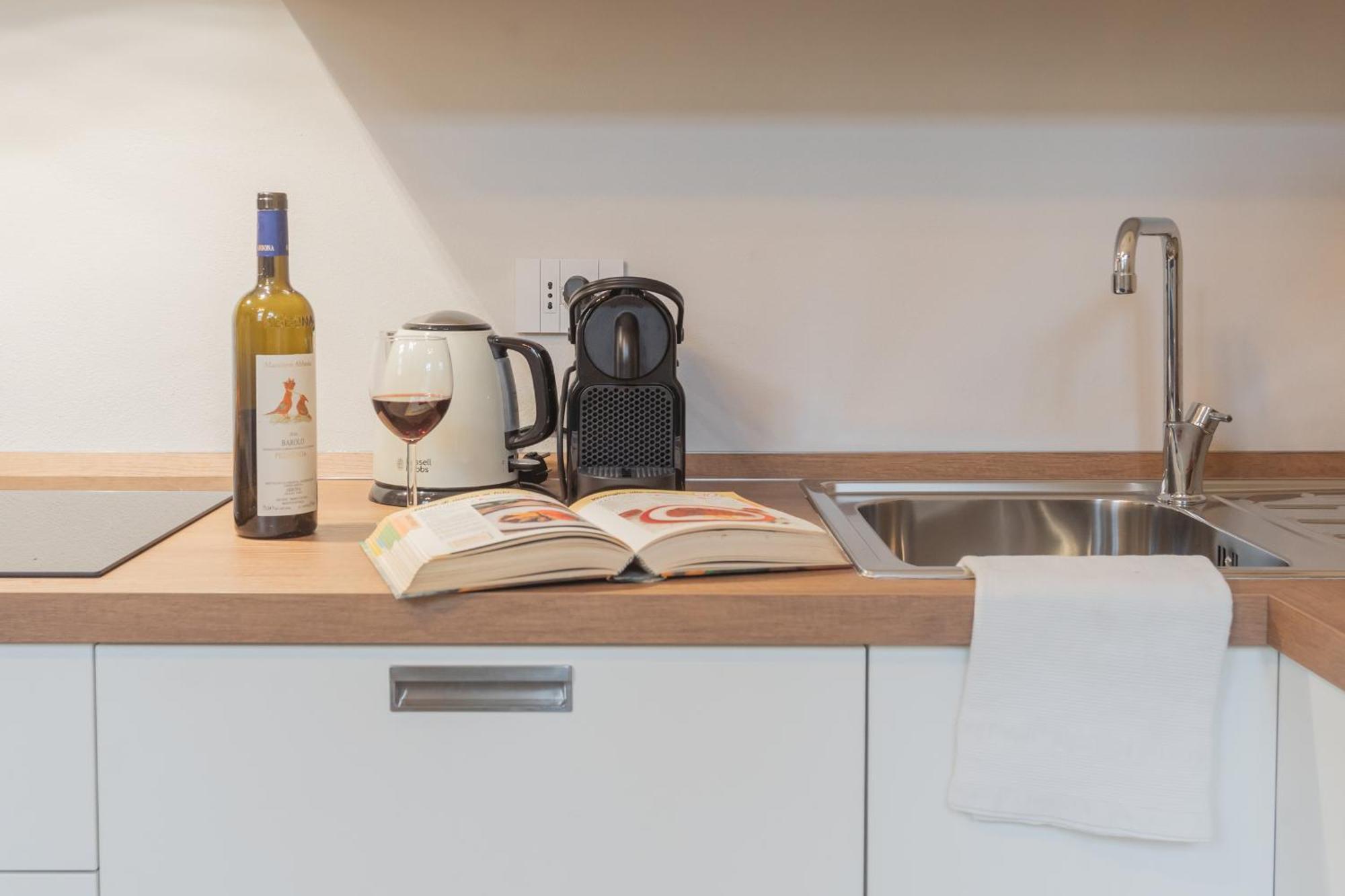 Cinque Giornate 70 Suites By Rent All Como Exterior photo